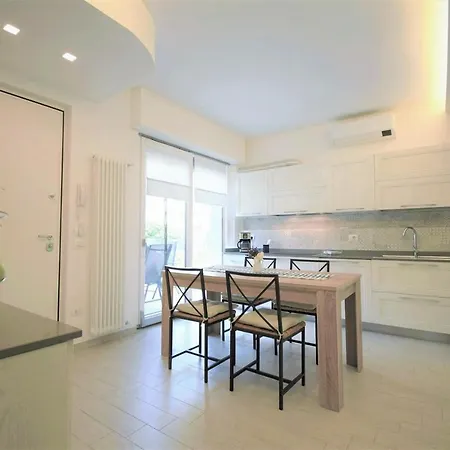 Christina's Apartment *